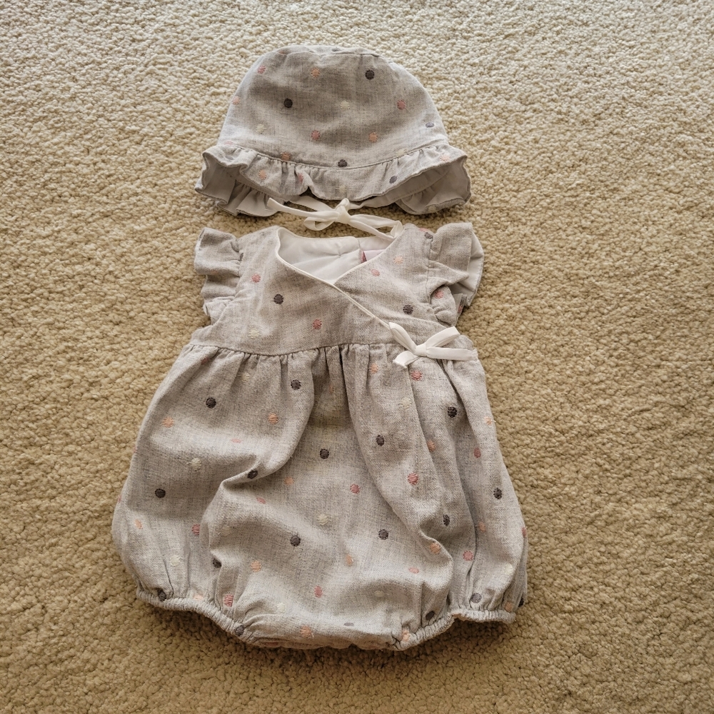 Shappy Chic Romper and hat grey with embroidered  polka dots 3-6 months